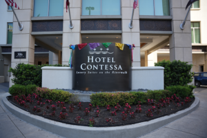 Hotel Contessa - Front Entrance